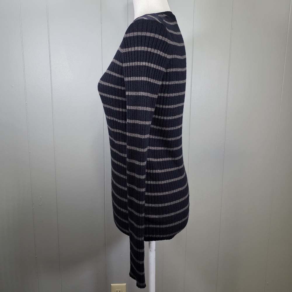 Vince Striped Cashmere Blend Crewneck Sweater Size M - Picture 4 of 12